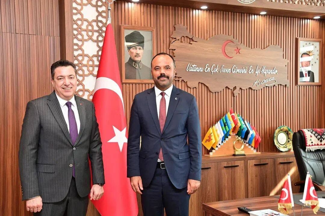 Rektör Uzun’dan Başhekime Ziyaret (1)