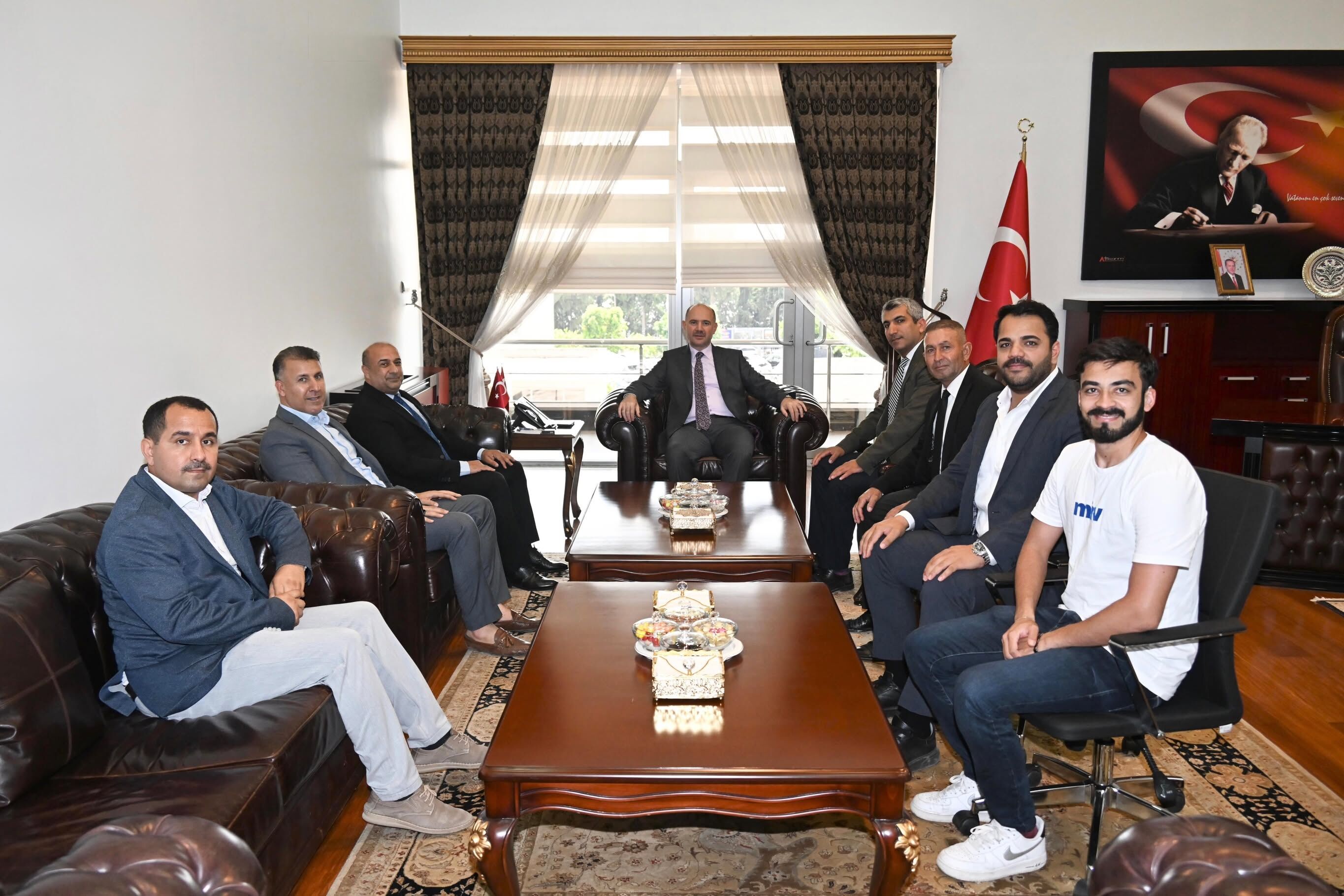 Şanlıurfalılar Derneği’nden Vali Serdengeçti’ye Ziyaret (1)