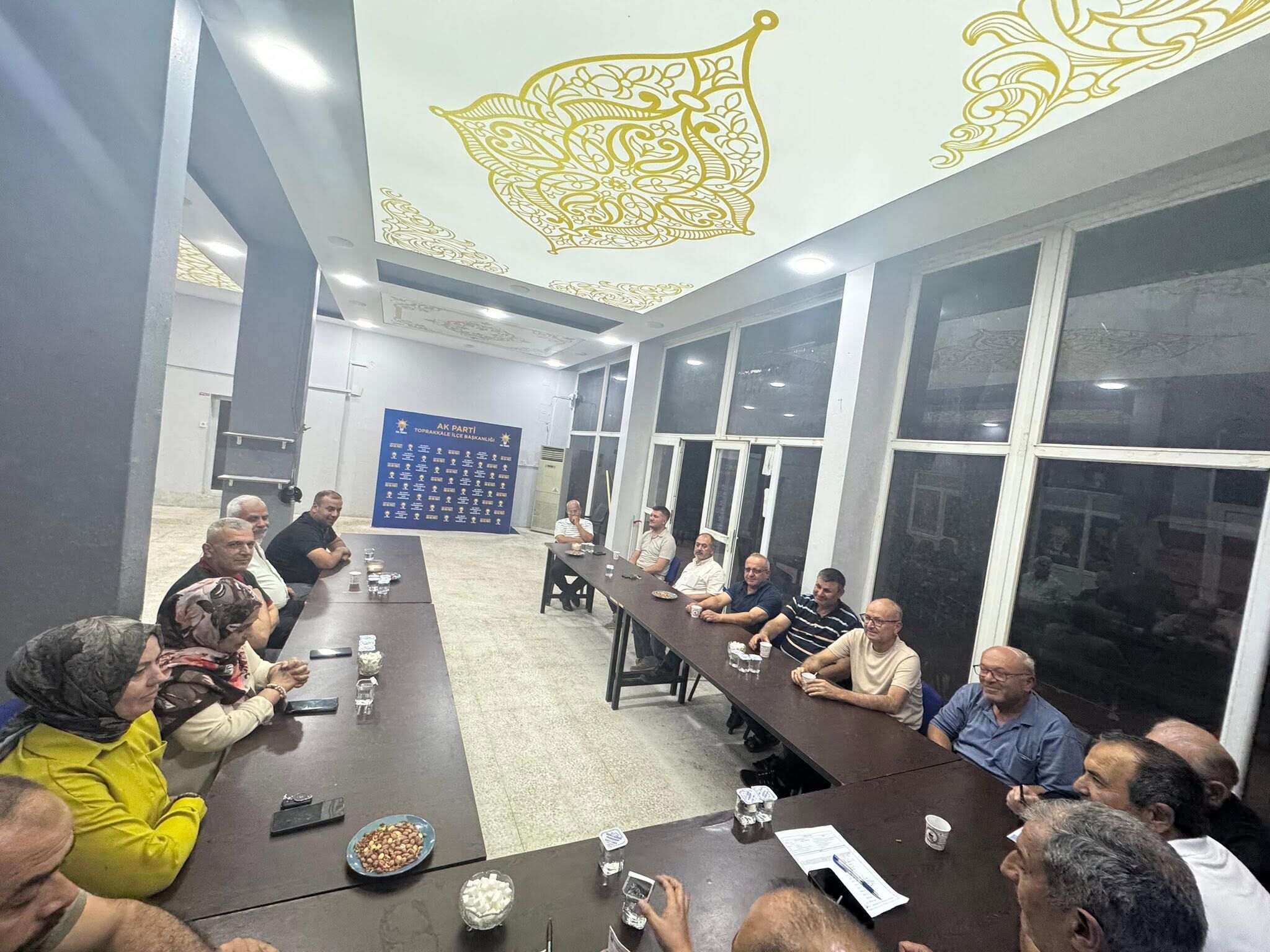 Toprakkale Ak Parti Teşkilatı Haftalık Toplantıda Buluştu3