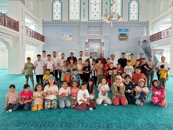 Ak Parti Düziçi Teşkilatından Kur’an Kursu Öğrencilerine Ziyaret1