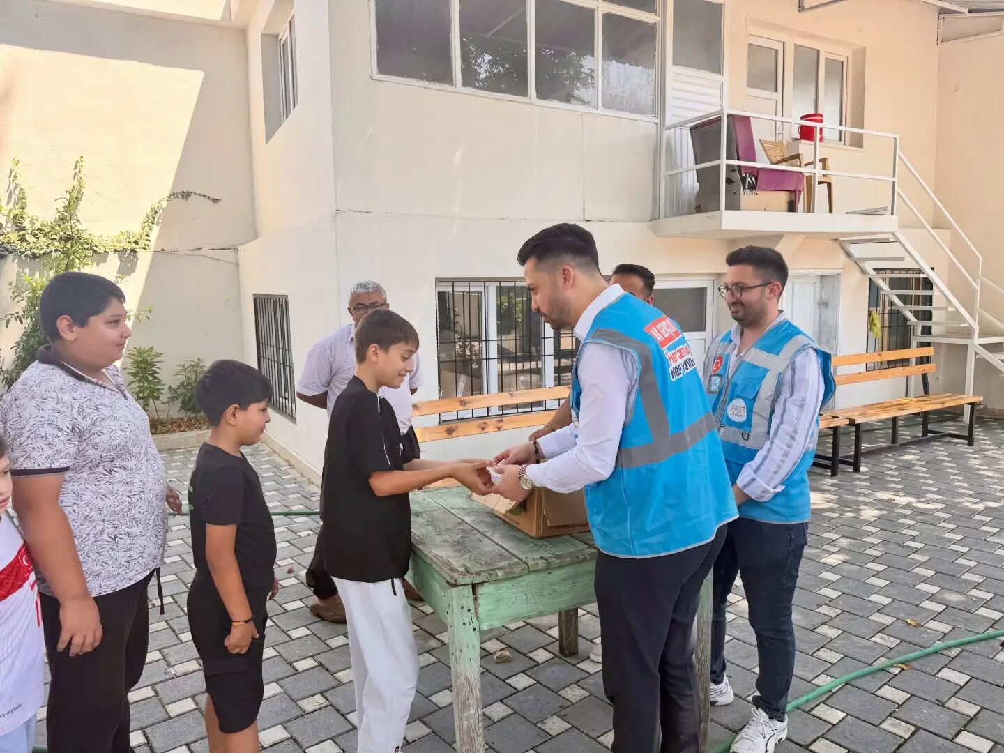 Ak Parti Düziçi'nden Kur’an Kursu Öğrencilerine Destek2
