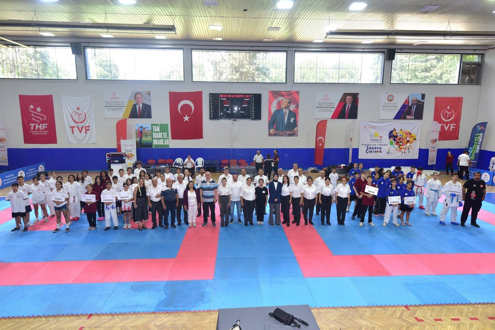 Anali̇g Karate 1. Etap 3. Grup Müsabakaları Osmaniye'de Başladı (1)