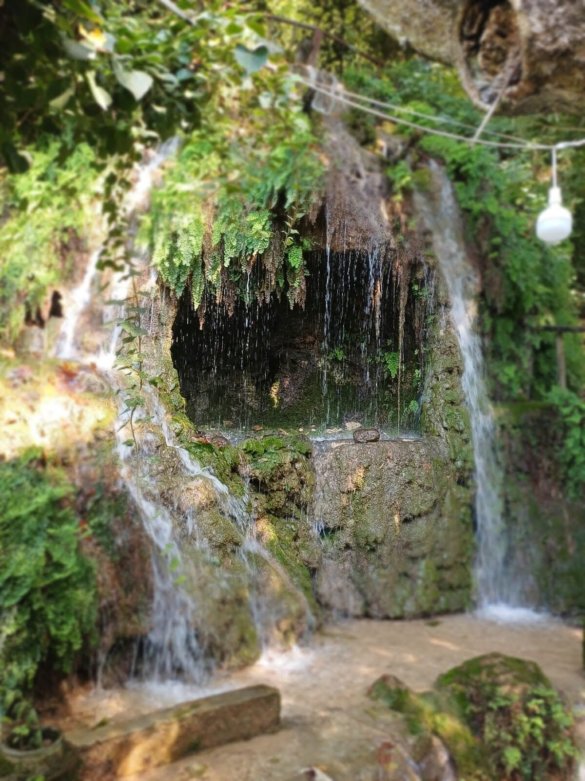 Antakya Harbiye Şelalesi Ziyaretçilerini Büyülüyor4
