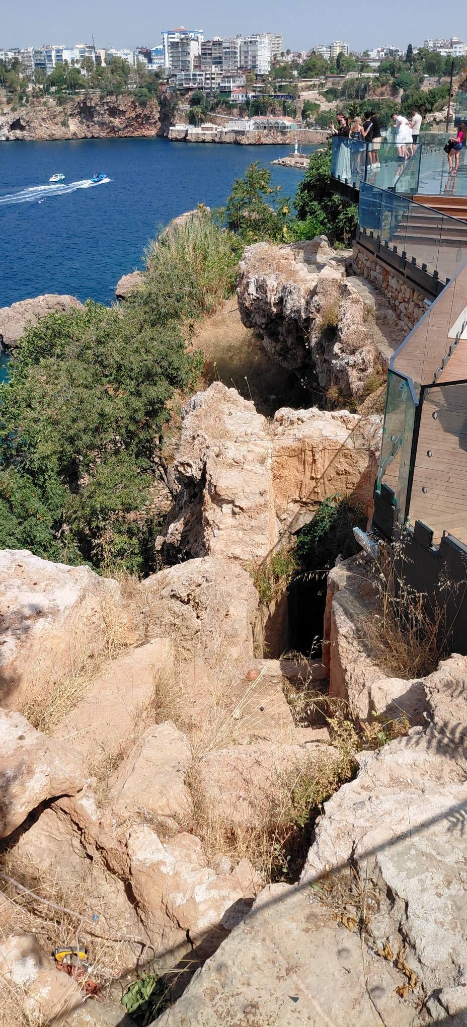 Antalya Hıdırlık Kulesi Tarihi Dokusuyla İlgi Görüyor5