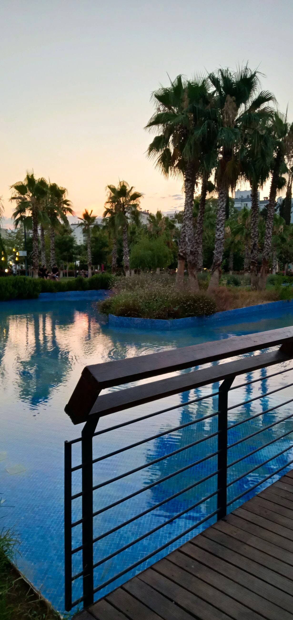 Antalya Millet Bahçesi Vatandaşların Gözdesi Oldu2