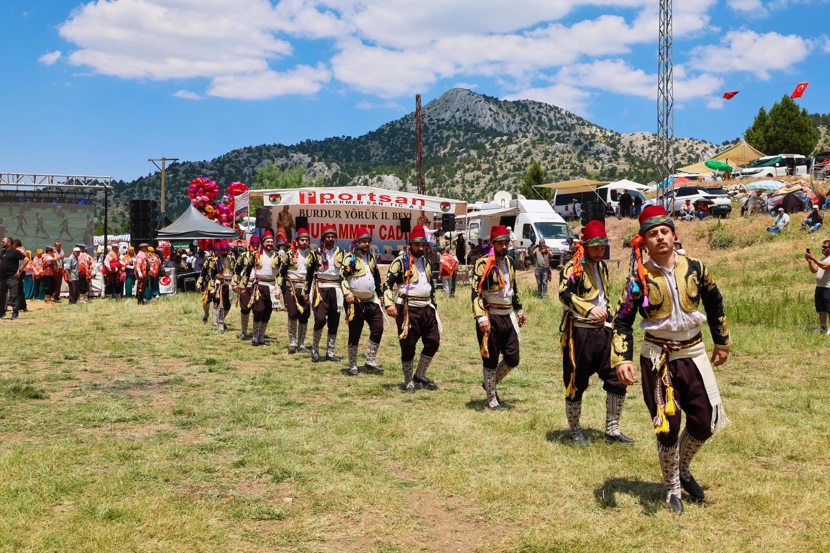 Burdur’da Geleneksel Yörük Şenliği Büyük İlgi Gördü13