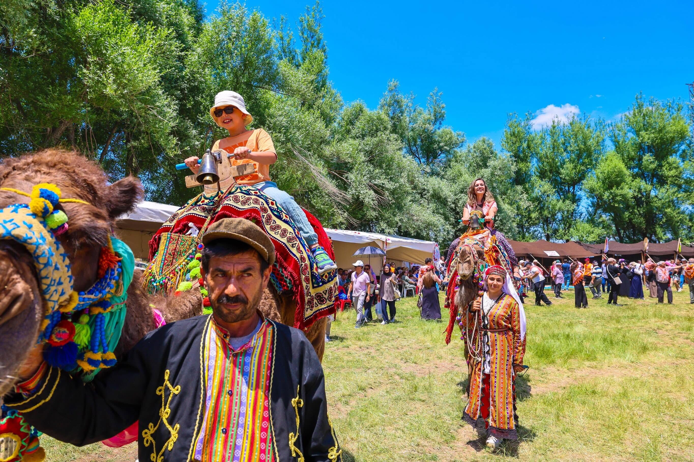 Burdur’da Geleneksel Yörük Şenliği Büyük İlgi Gördü8