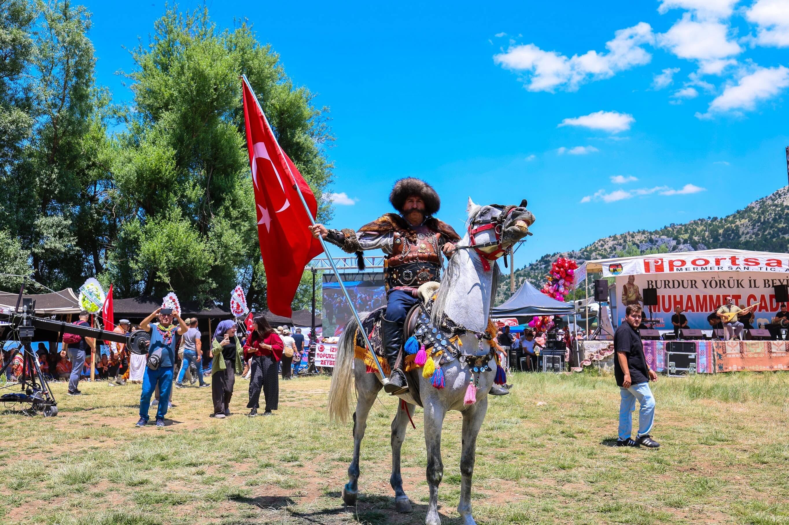 Burdur’da Geleneksel Yörük Şenliği Büyük İlgi Gördü9
