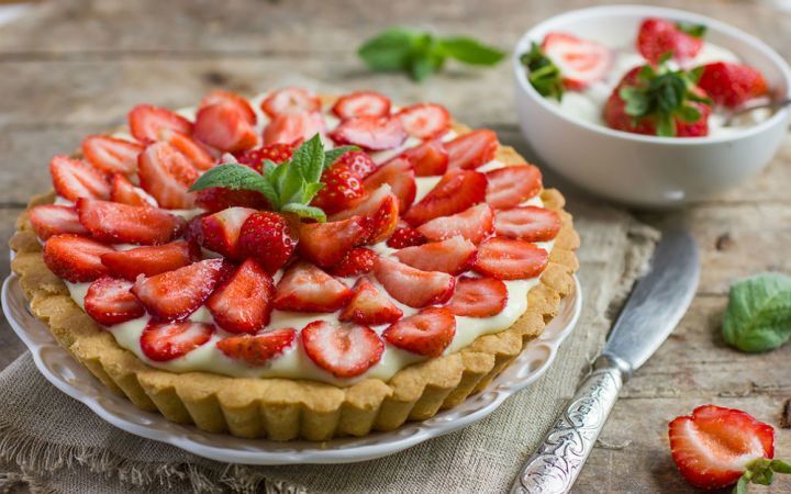 Çilekli Tart1