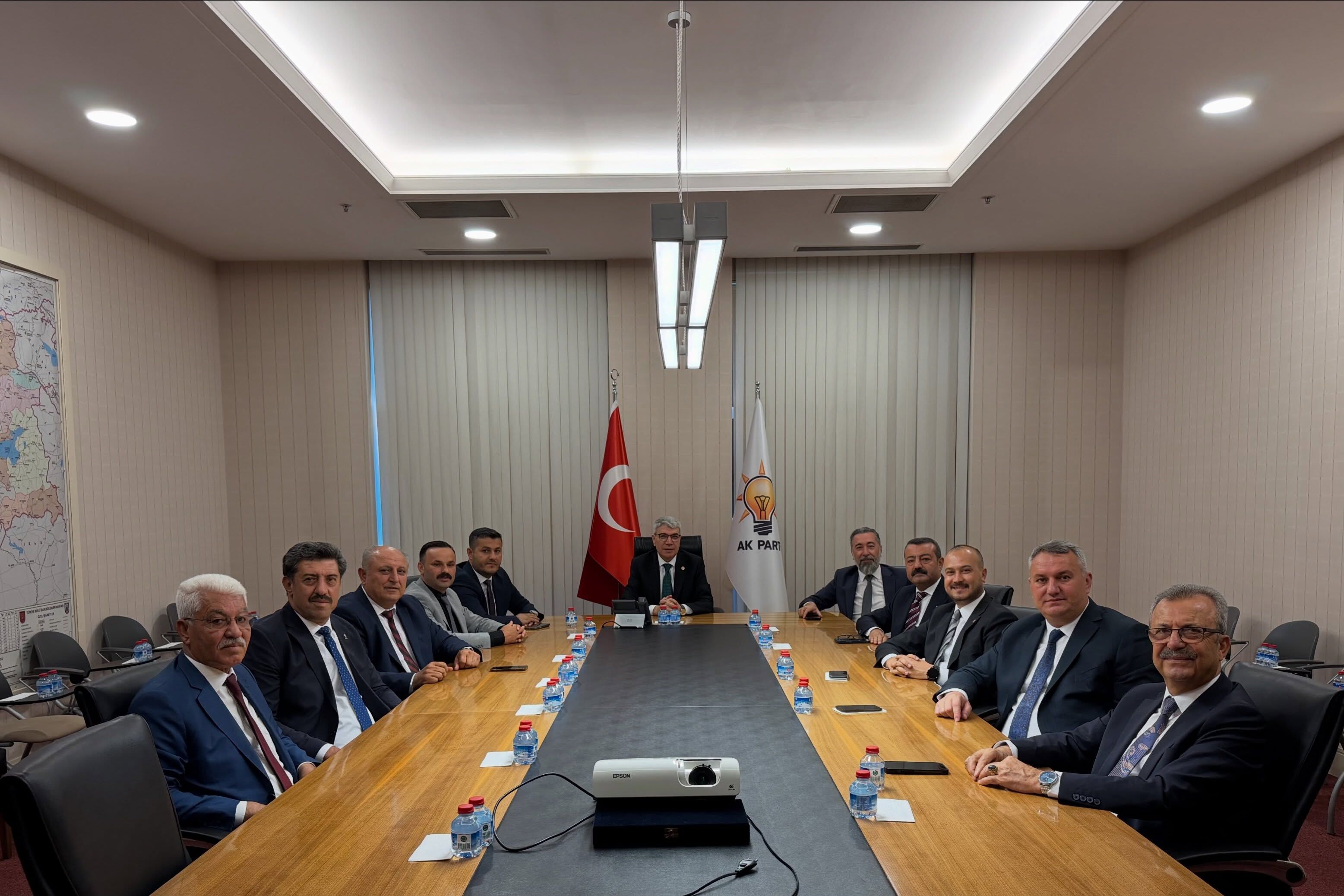Düziçi Heyetinden Ak Parti Genel Merkezi’ne Ziyaret2-1