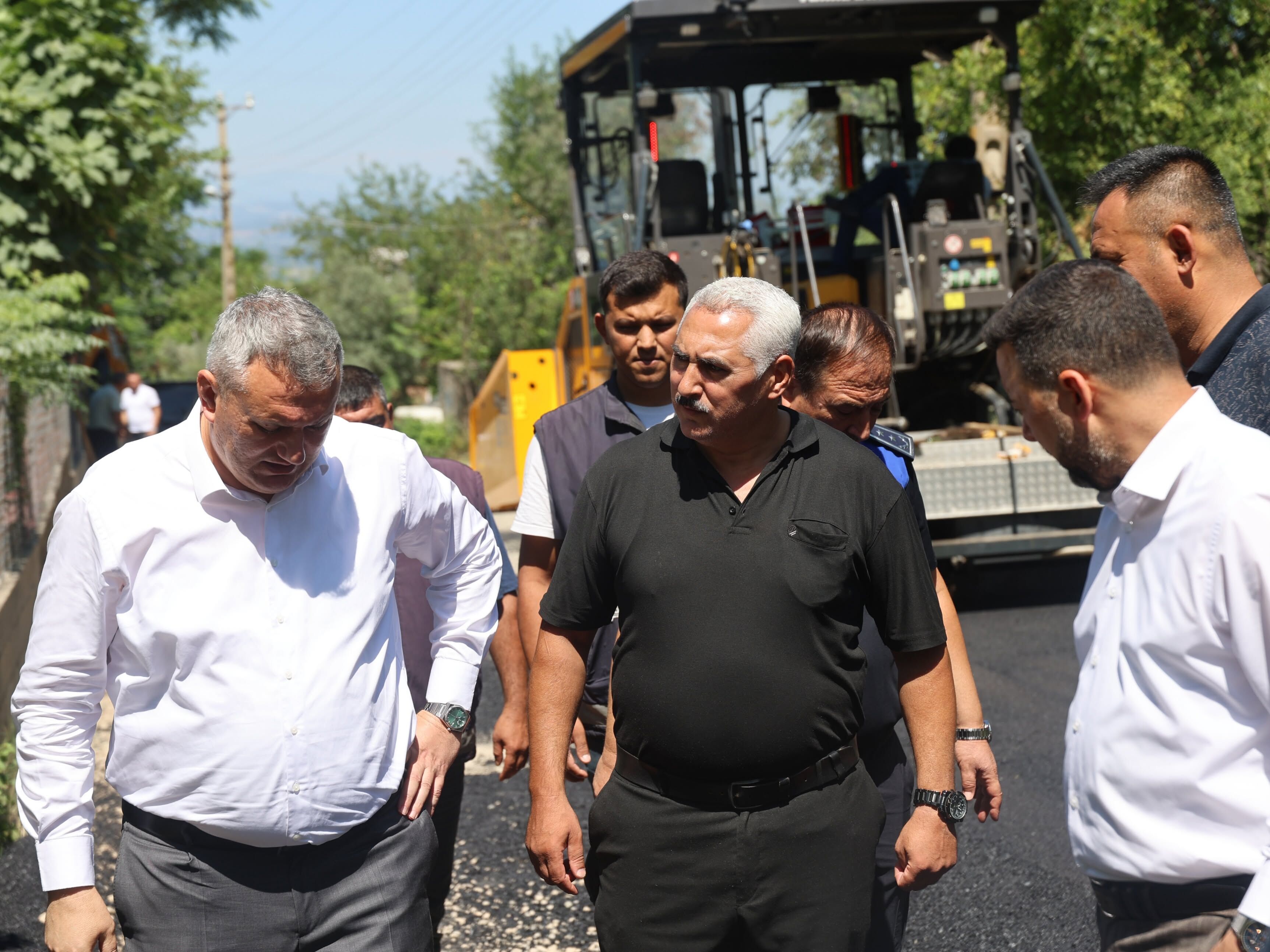 Düziçi’nde Boğaziçi Mahallesi’ne Yeni Asfalt Yatırımı1