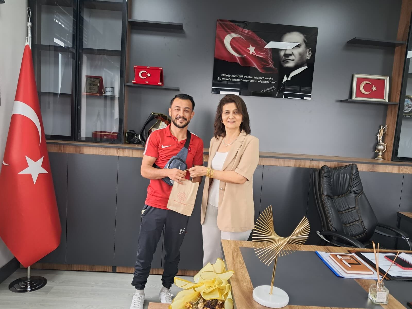 Düziçi'nin Minik Güreşçilerine Milli Eğitim'den Moral Desteği 2