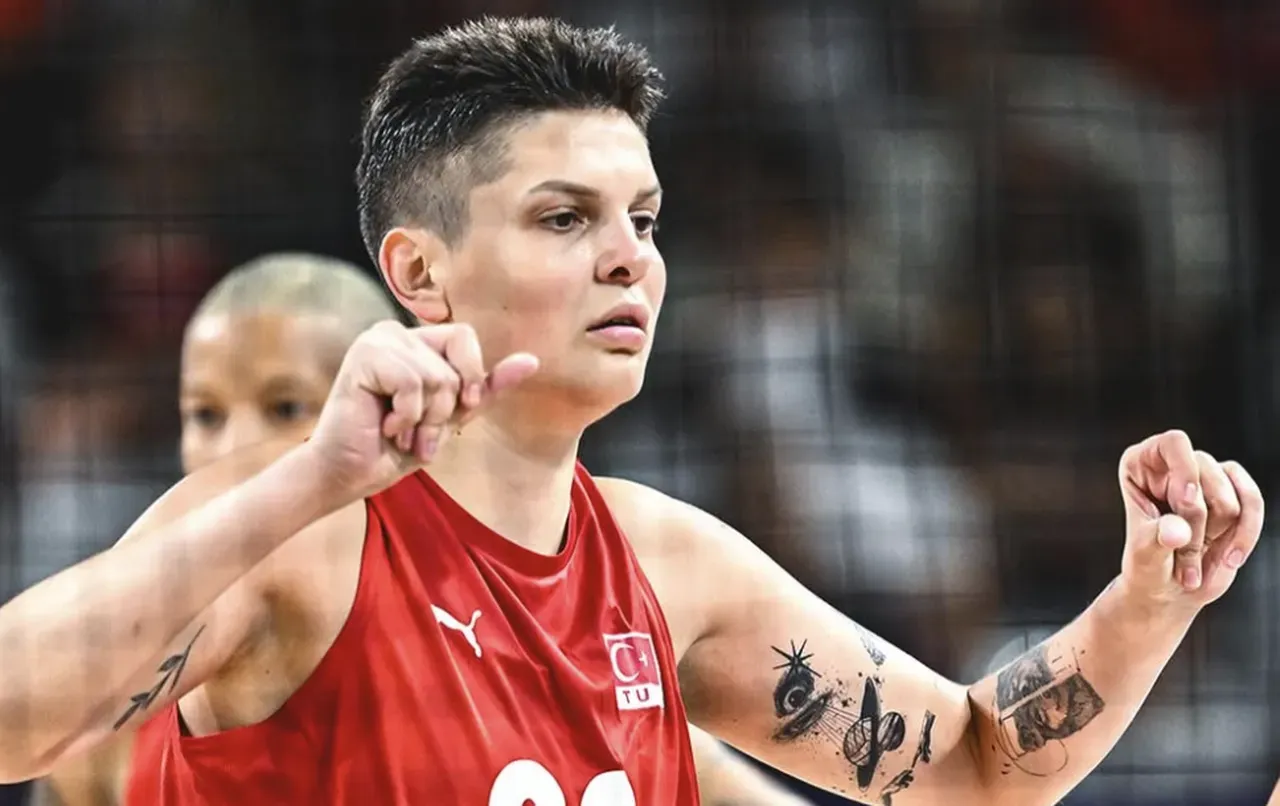 Ebrar Karakurt Neden Yok İşte Son Sağlık Durumu5