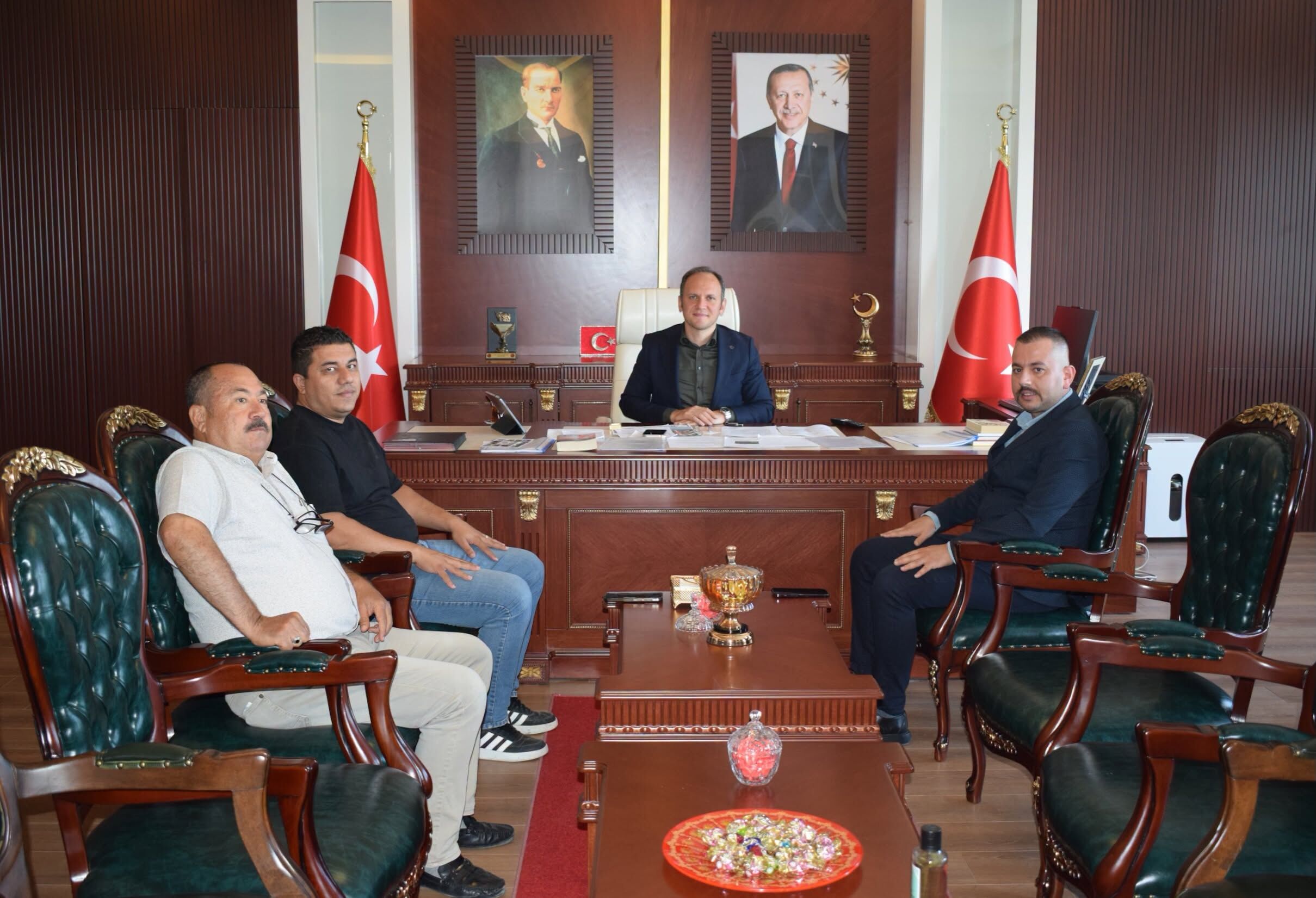 Erzinli Emlakçılardan Kaymakam Akpınar’a Ziyaret