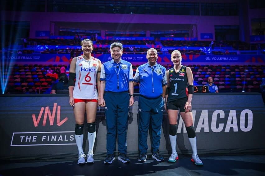 Filenin Sultanları Çin’i Geçti, Vnl’de Finale Yükseldi3