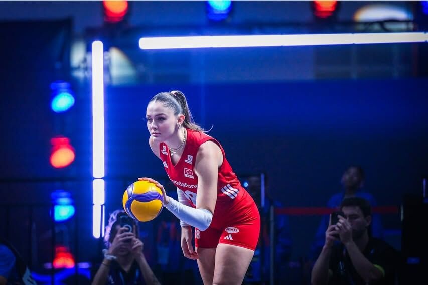 Filenin Sultanları Çin’i Geçti, Vnl’de Finale Yükseldi5