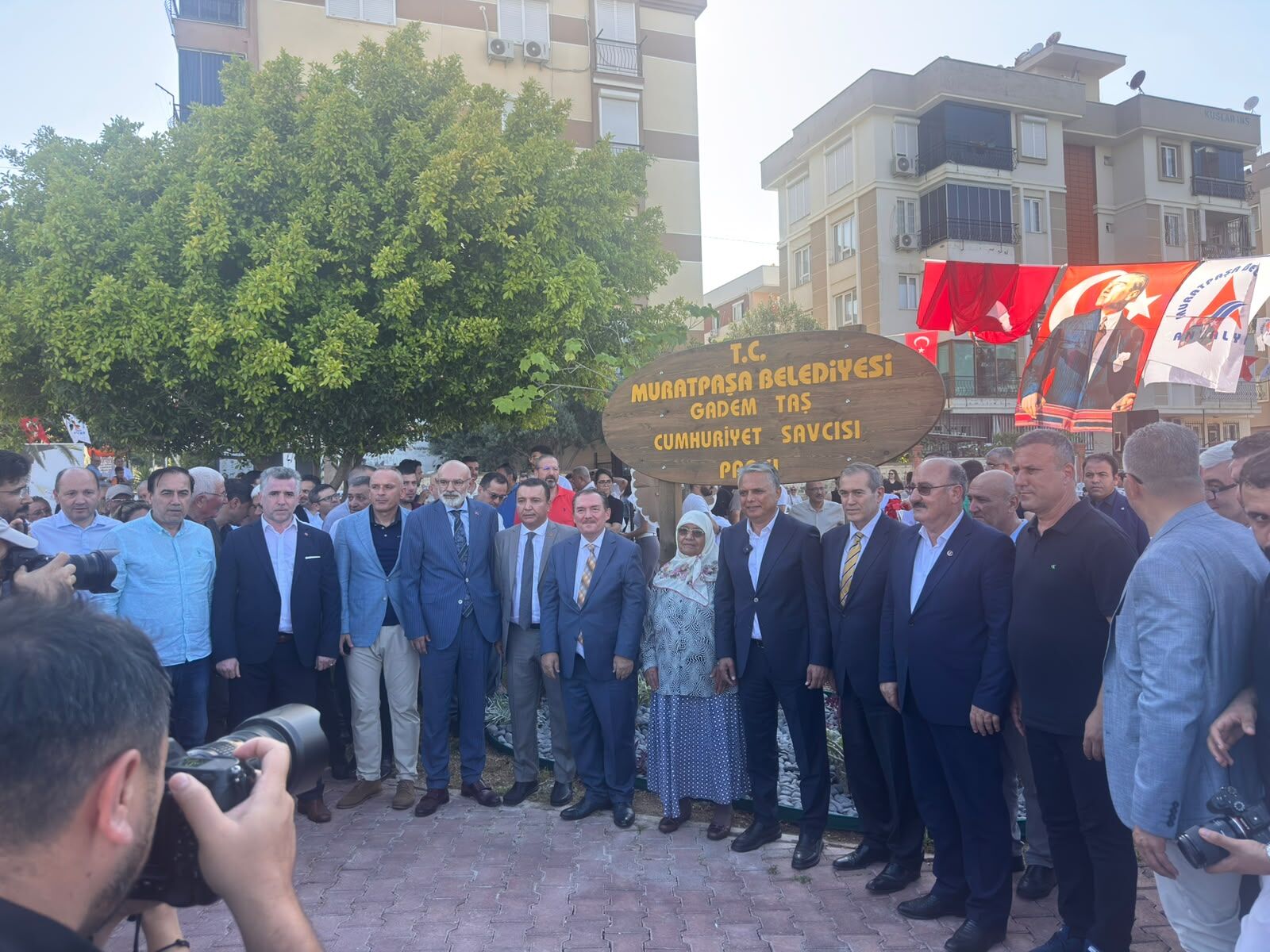 Gadem Taş’ın İsmi Muratpaşa’da Yaşayacak (2)