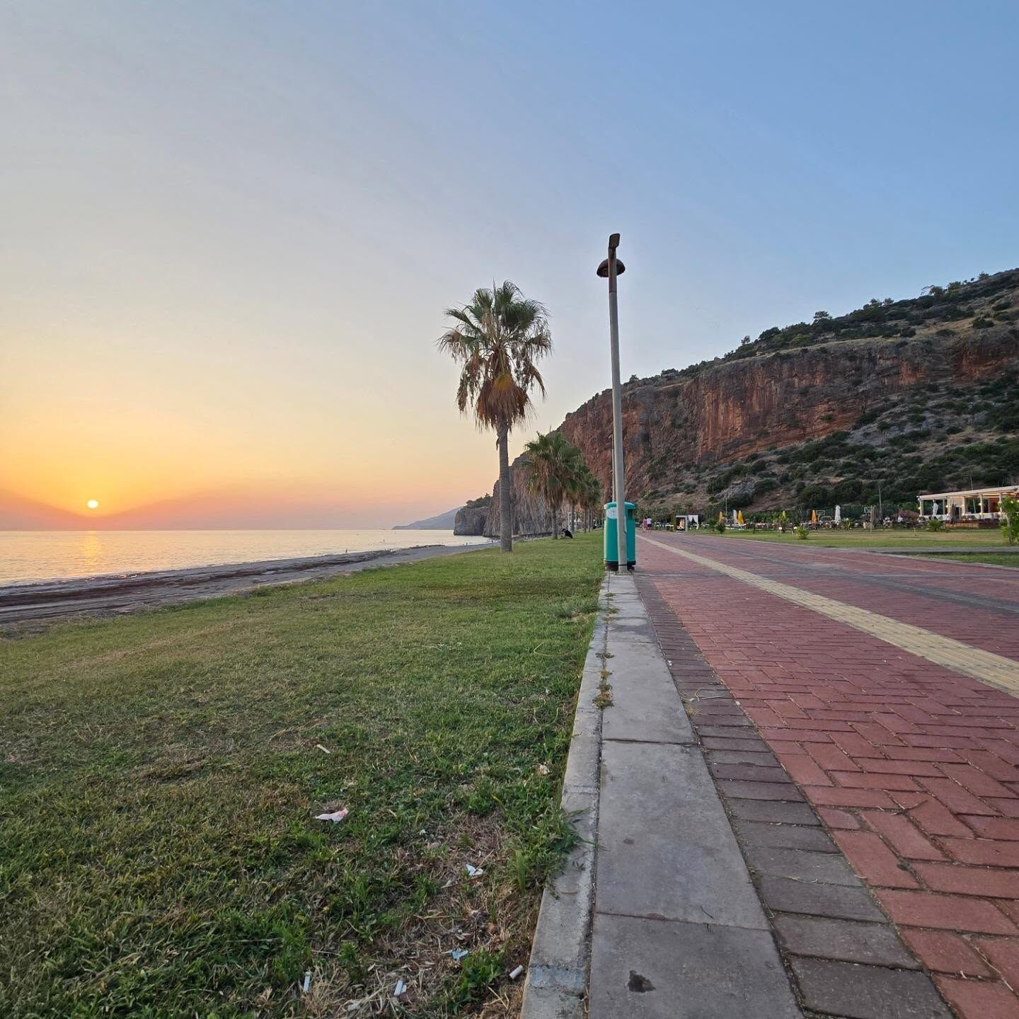 Gazipaşa’da Dağlar Ve Deniz Aynı Karede Buluşuyor2