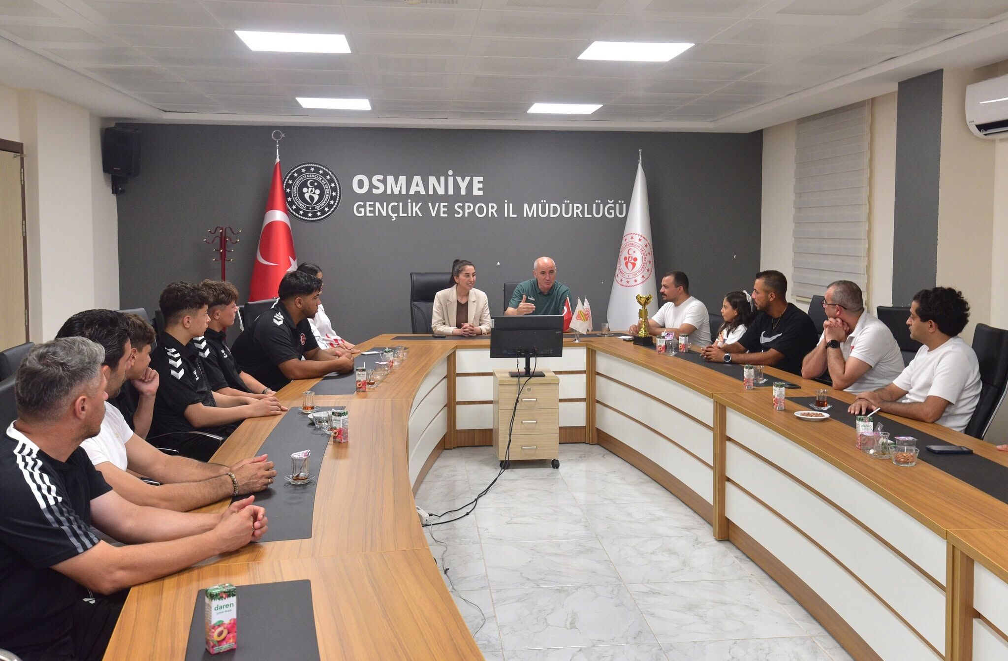 Gençlik Ve Spoor.sporcu Başarı