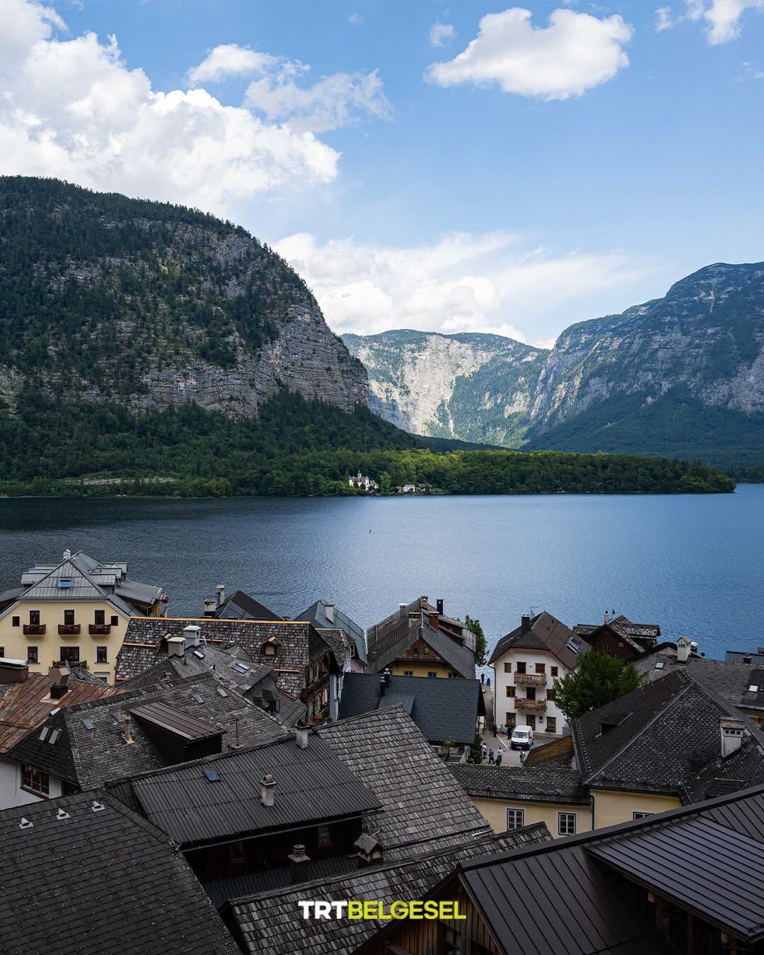Hallstatt Masalsı Güzelliğiyle Turistlerin Gözdesi5