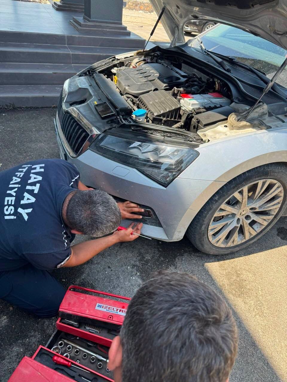 HBB İtfaiyesi Minik Dostları Kurtardı
