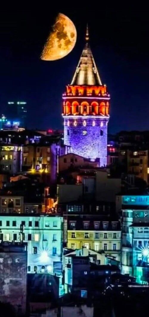 İstanbul Galata Kulesi Tarihi Ve Manzarasıyla Büyülüyor2