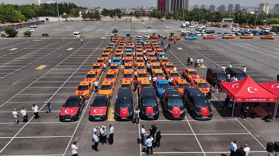 İstanbul’da 253 Taksili 15 Temmuz Konvoyu Düzenlendi2