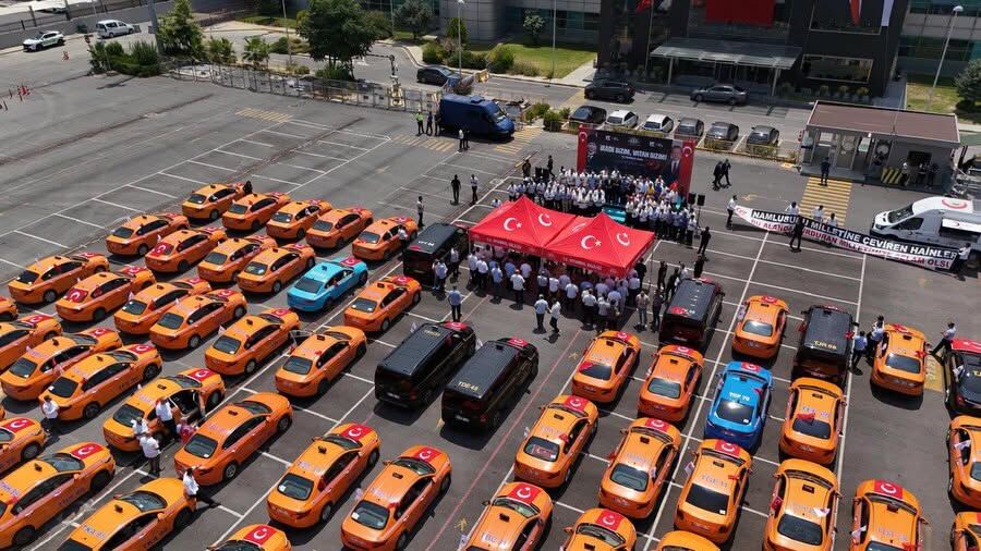 İstanbul’da 253 Taksili 15 Temmuz Konvoyu Düzenlendi4