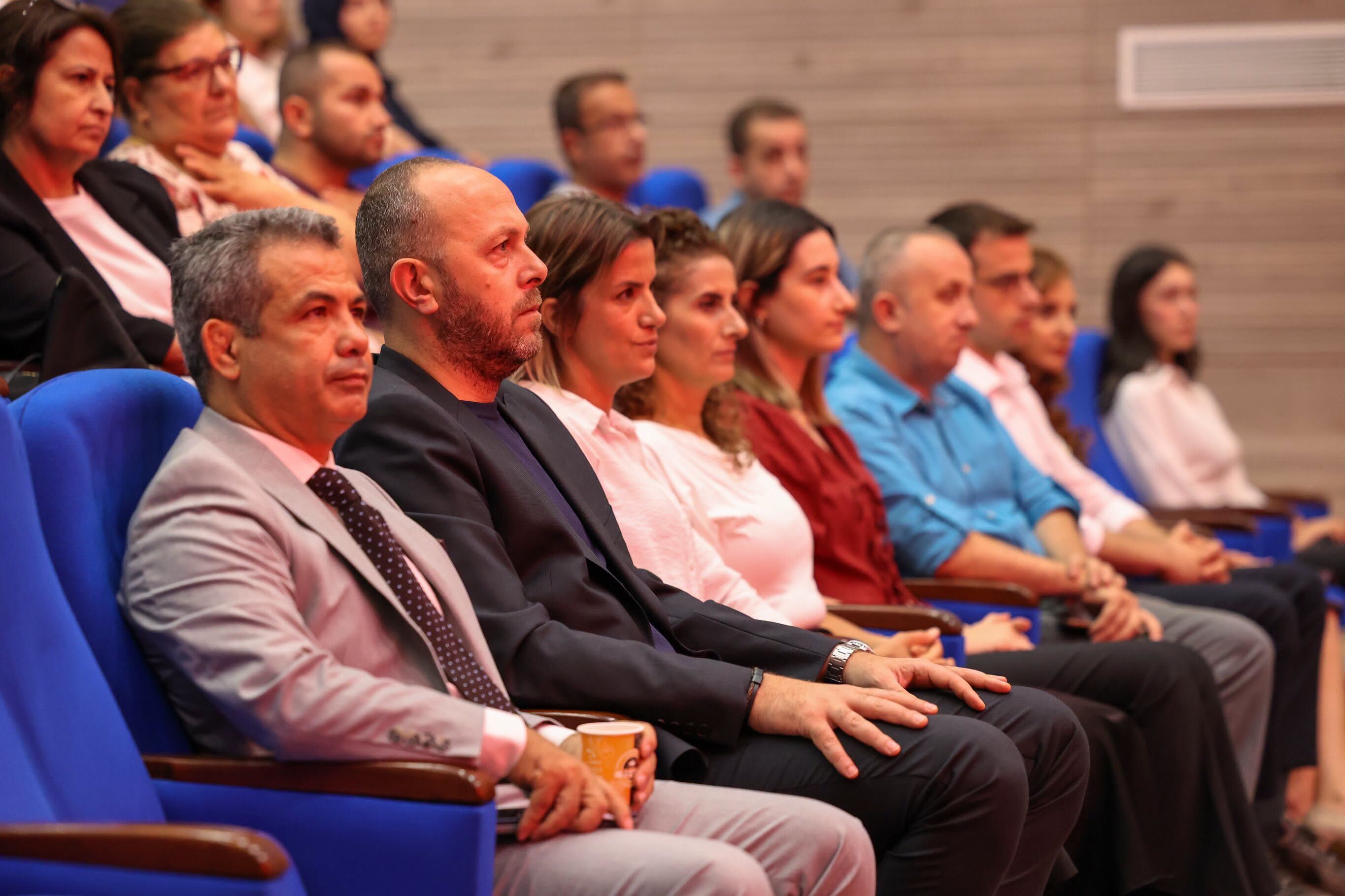 İstanbul’da Spor Kulüpleri Bilgilendirme Toplantısı Yapıldı3