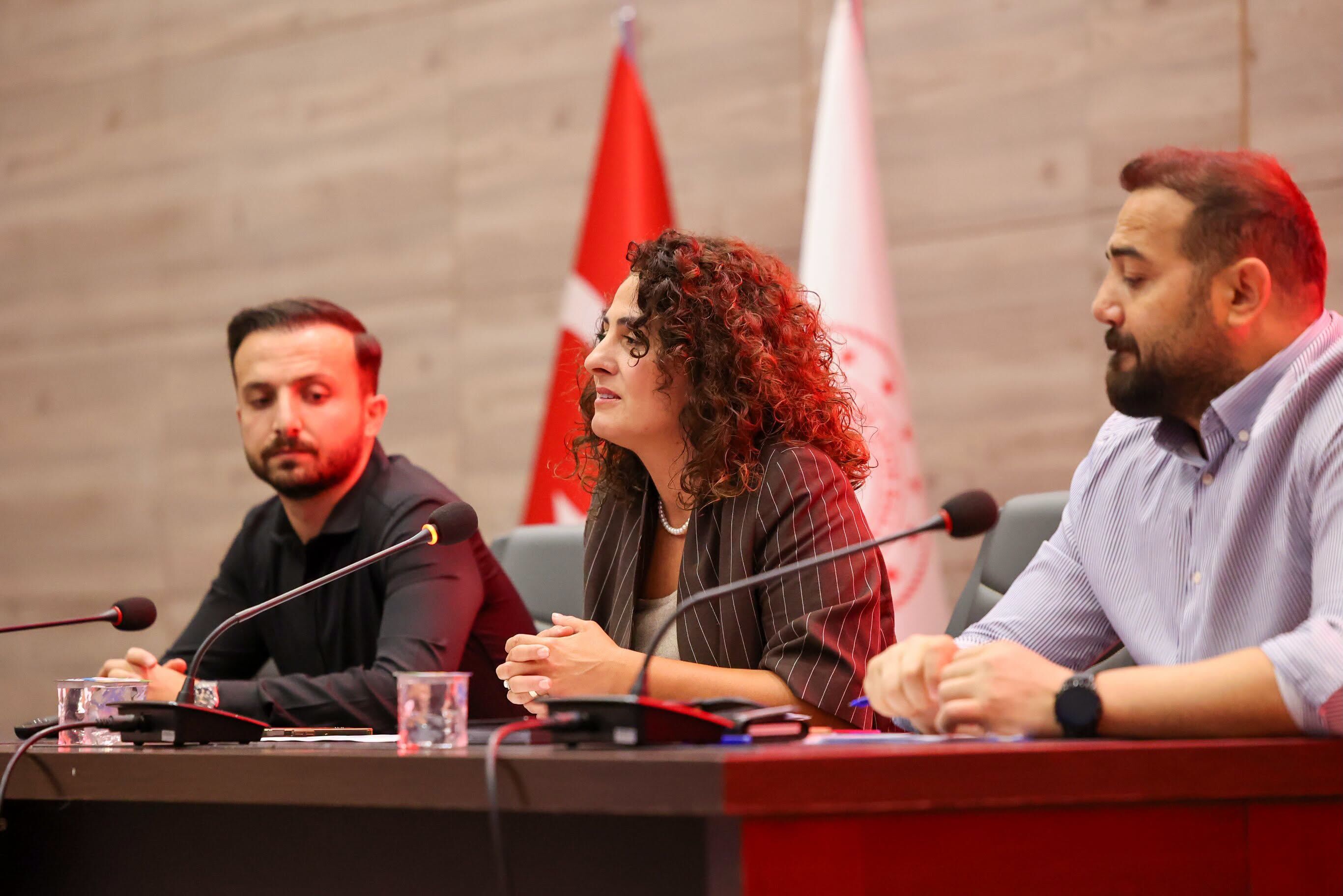 İstanbul’da Spor Kulüpleri Bilgilendirme Toplantısı Yapıldı7