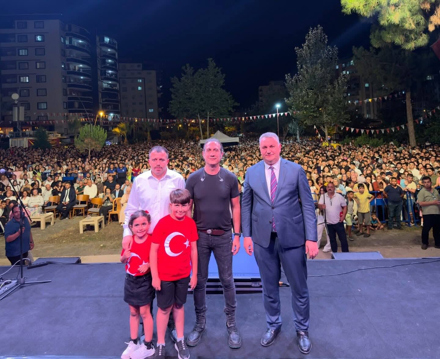 Kararmaz Kıraç Konseri Düziçi'ne Çok Yakıştı (2)