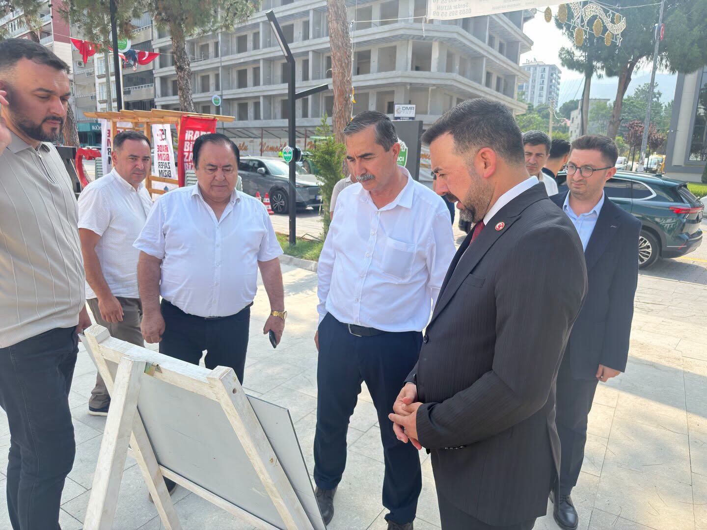Kararmaz Ve Teşkilatı 15 Temmuz Sergisini Ziyaret Etti1