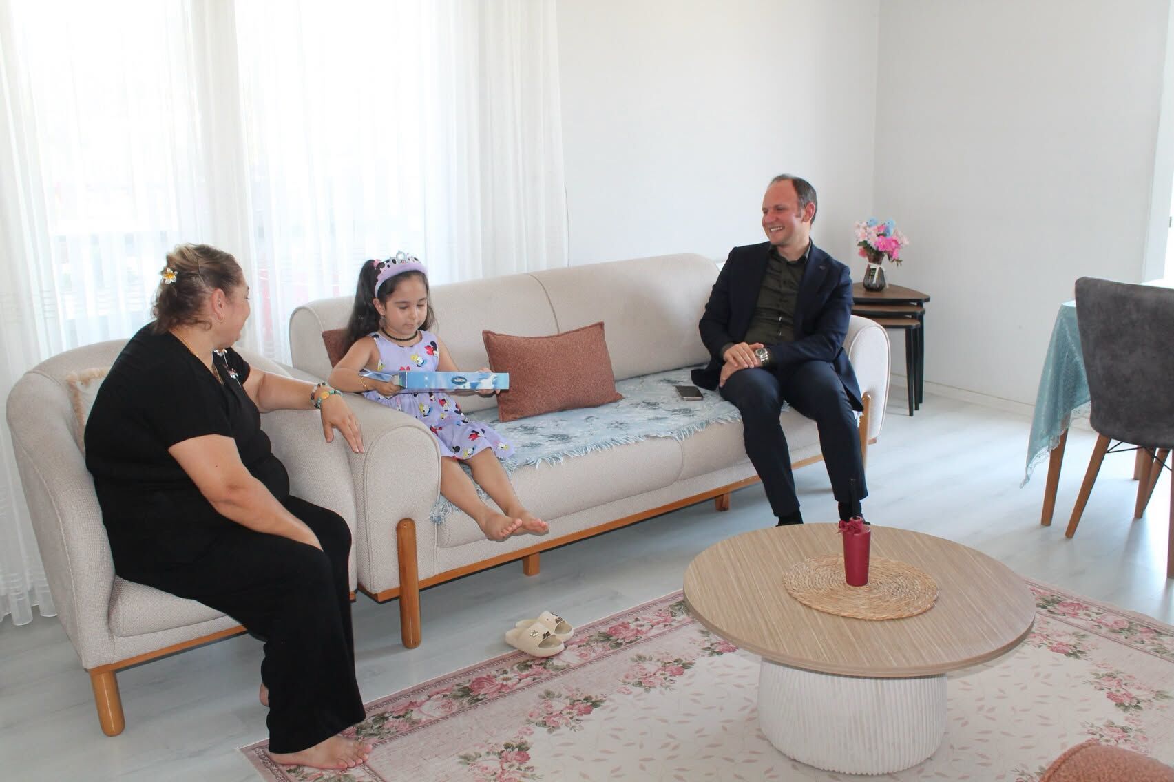 Kaymakam Akpınar Seval Esen Ve Buse Aslan’ı Ziyaret Etti4