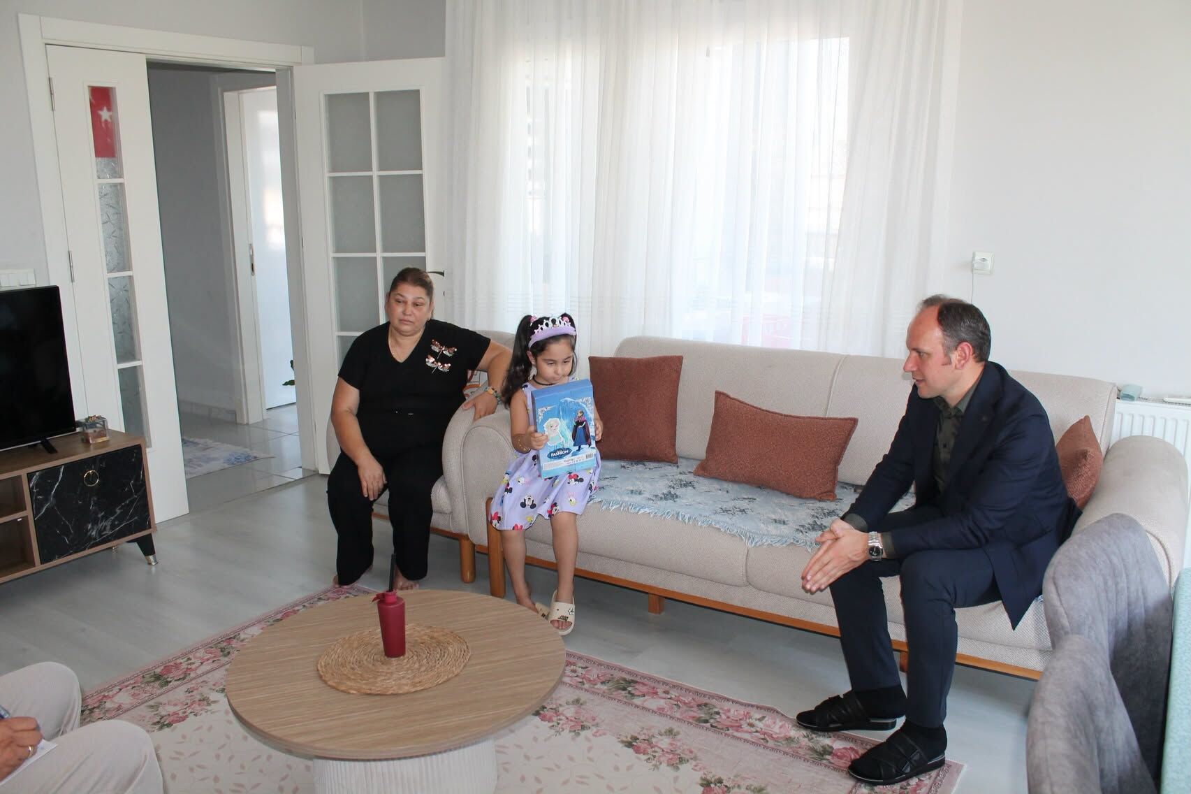 Kaymakam Akpınar Seval Esen Ve Buse Aslan’ı Ziyaret Etti5