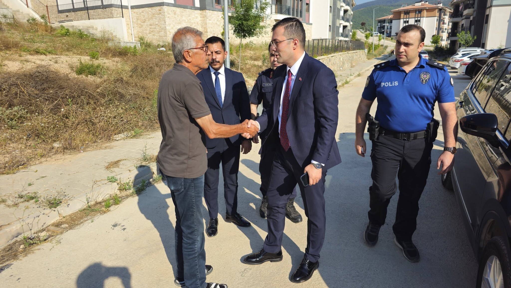 Kaymakam Yelli'den Şehit Ailesine Anlamlı Ziyaret (3)