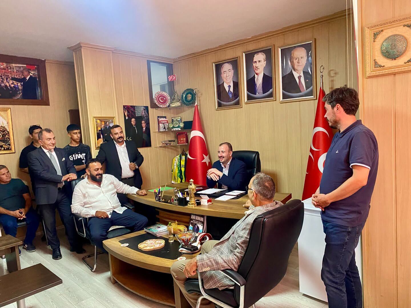 Mhp Osmaniye’de Yener Tuncer’e Hayırlı Ziyaret1