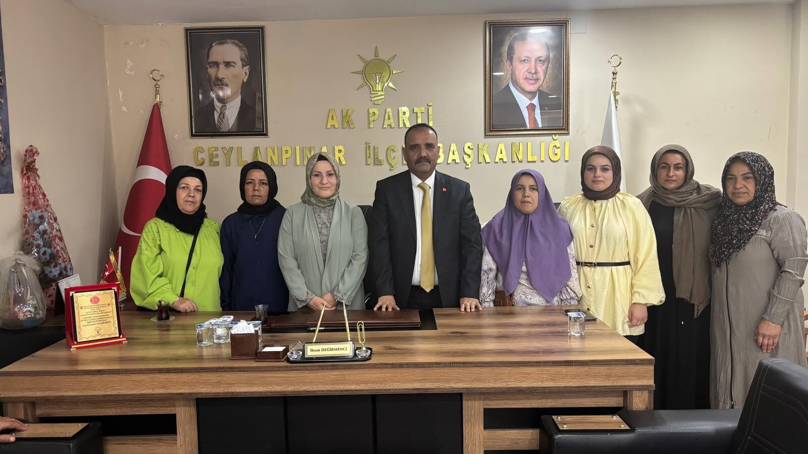 Mhp'den Ak Parti Kadın Kolları'na İade I Ziyaret2