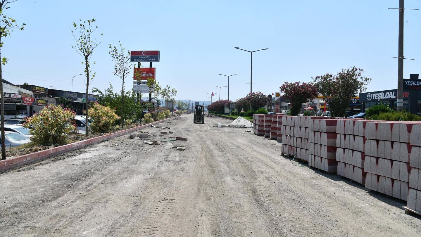Musa Şahin Bulvarı Ve Akyar Caddesi Yenileniyor5