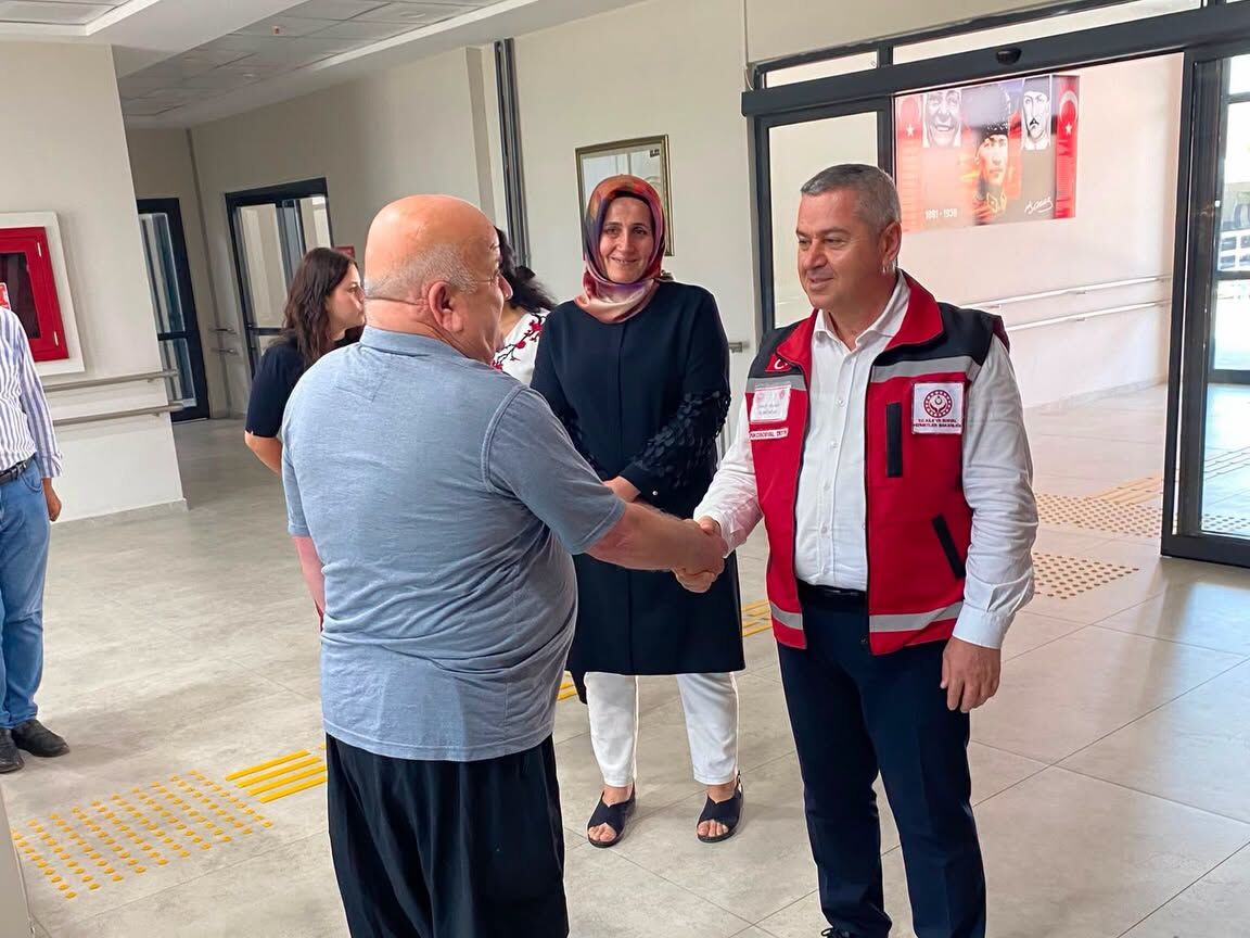 Naci Yılmaz'dan Kadirli Huzurevi'ne Ziyaret1