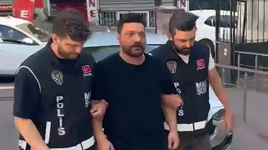 Oğuzhan Uğur-1