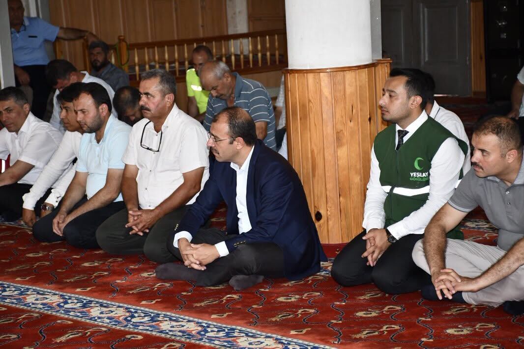 Osmaniye Kadirli’de Şehitler Dualarla Yâd Edildi4