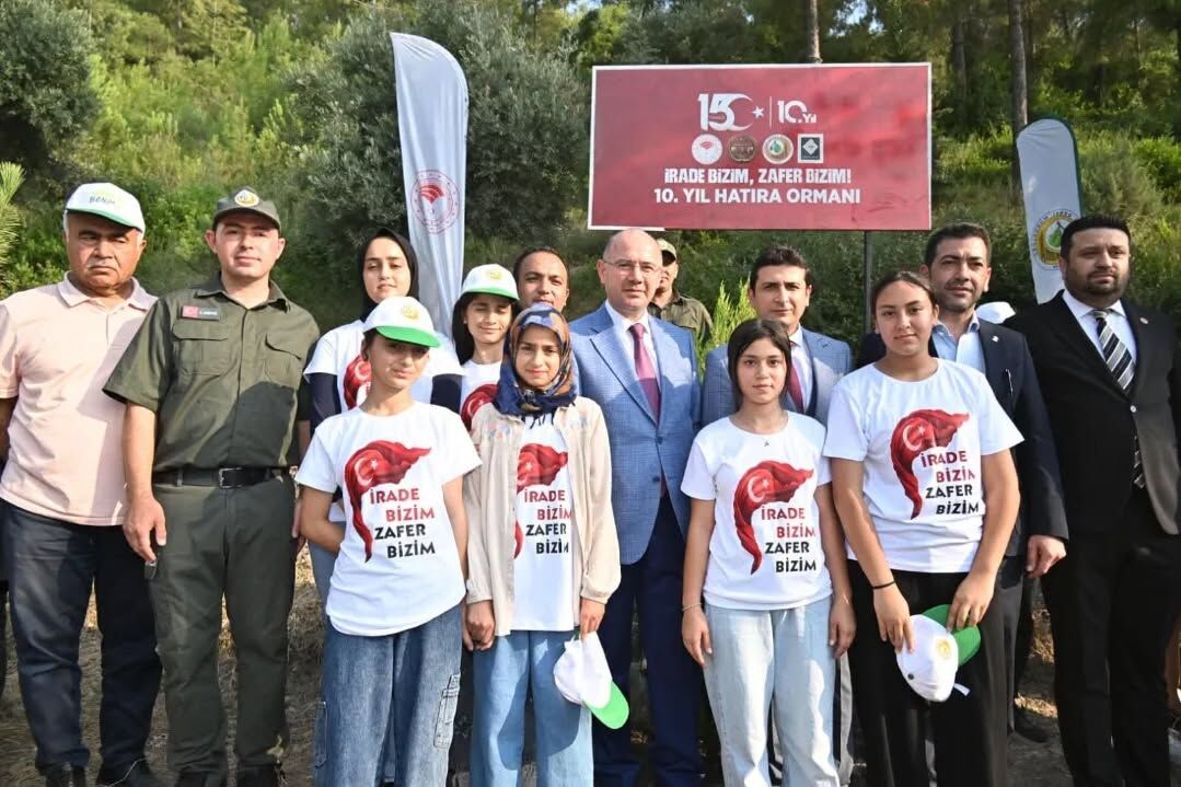 Osmaniye'de 15 Temmuz Anısına Fidanlar Toprakla Buluştu (5)