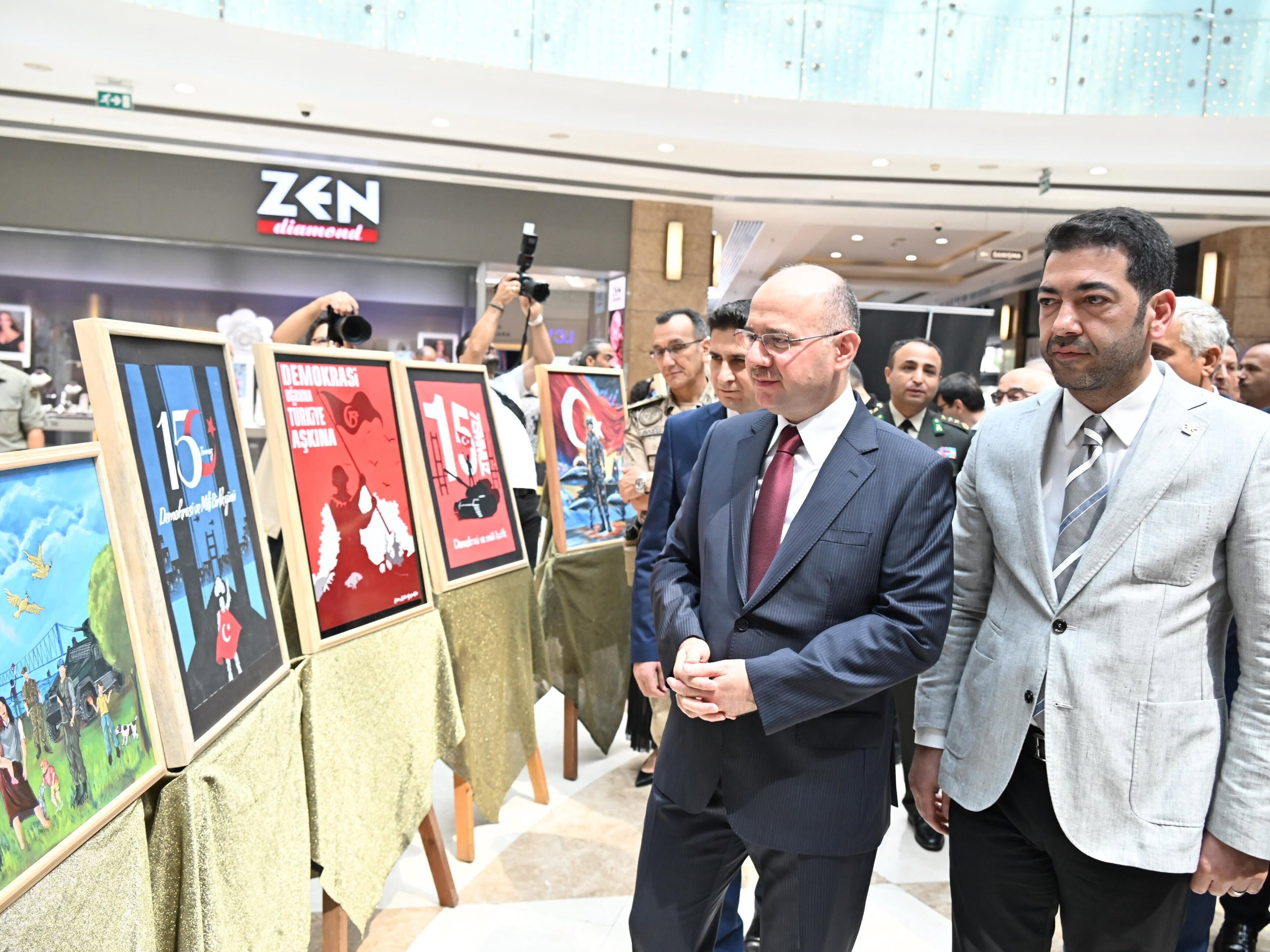 Osmaniye’de 15 Temmuz Resim Sergisi Ziyareti Gerçekleşti1