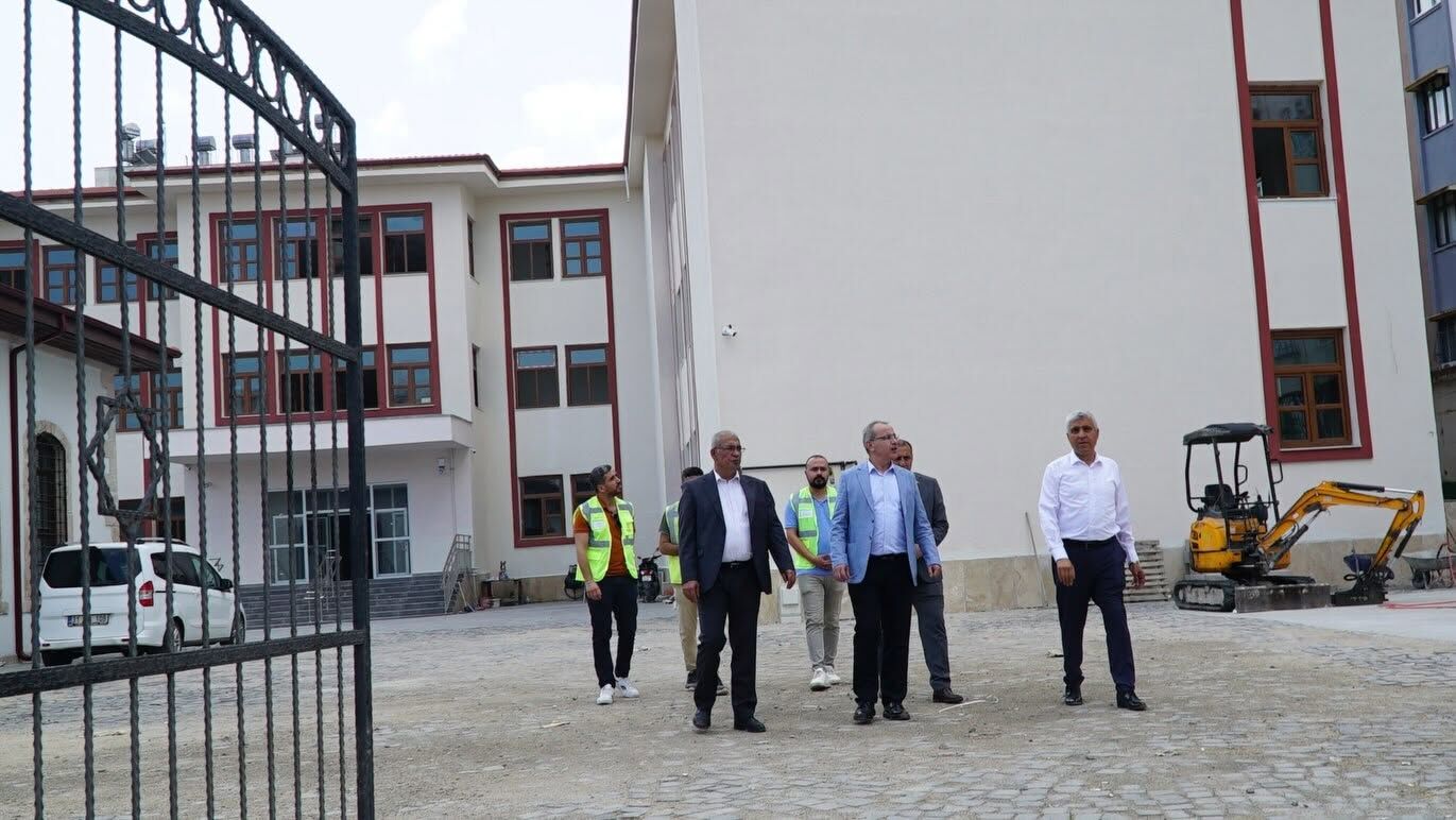 Osmaniye'de Eğitim Yatırımları Yerinde İncelendi (6)