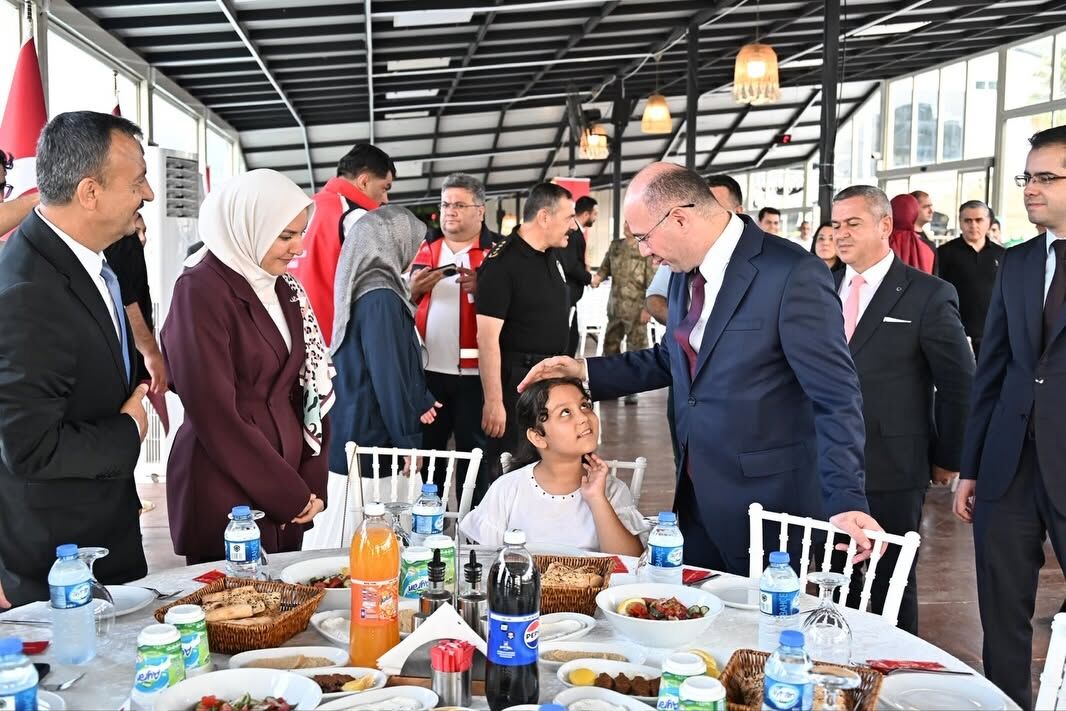 Osmaniye’de Şehit Aileleri Ve Gaziler Vefa Sofrasında (1)