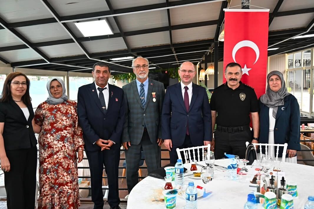 Osmaniye’de Şehit Aileleri Ve Gaziler Vefa Sofrasında (4)