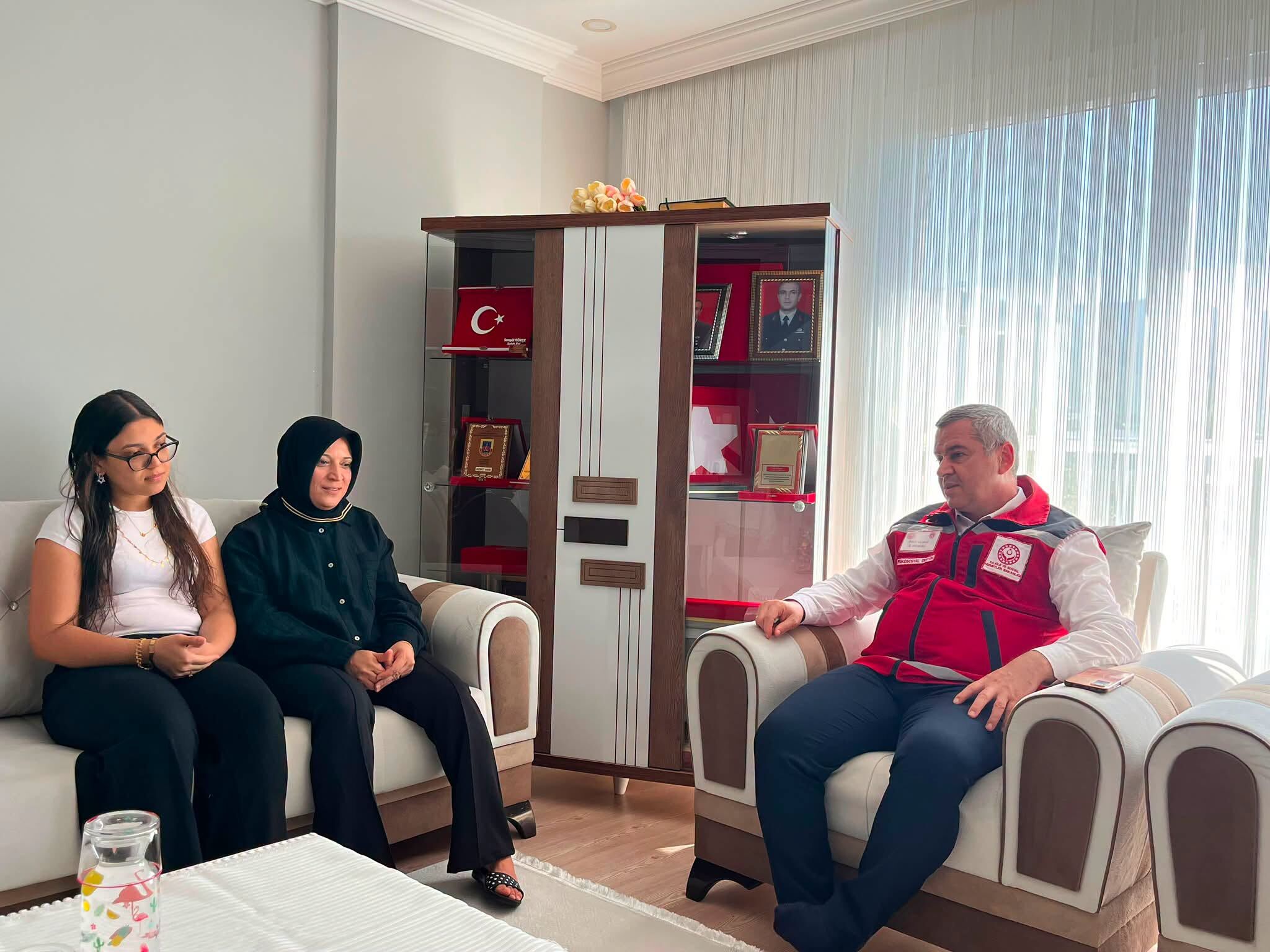 Osmaniye’de Şehit Ali Gökçe’nin Ailesine Anlamlı Ziyaret2