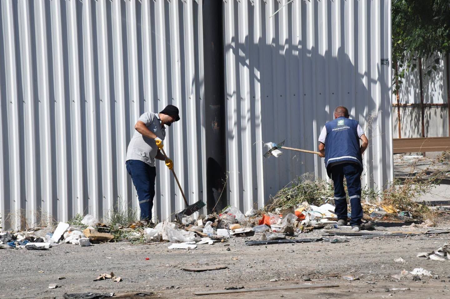Osmaniye’de Sel Sonrası Ek Sanayi Sitesi Temizlendi3