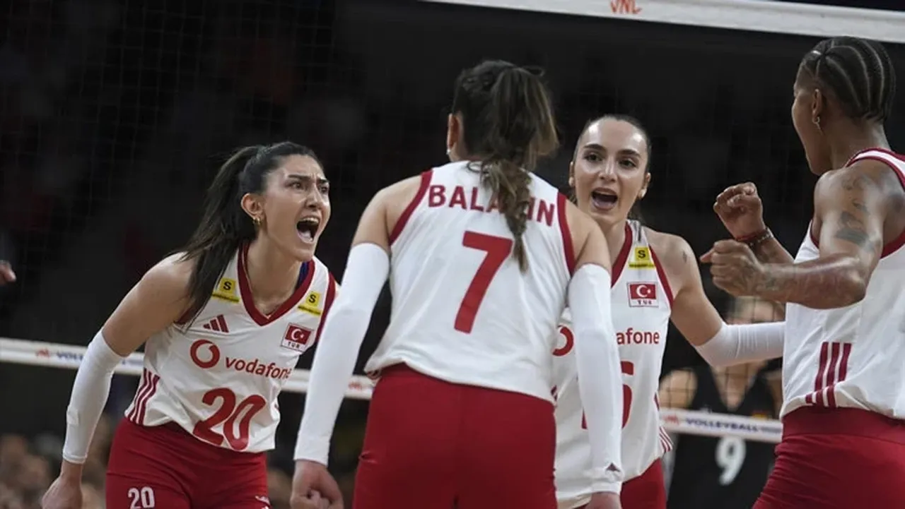 Polonya Türkiye Voleybol Maçı Heyecanı Başlıyor4