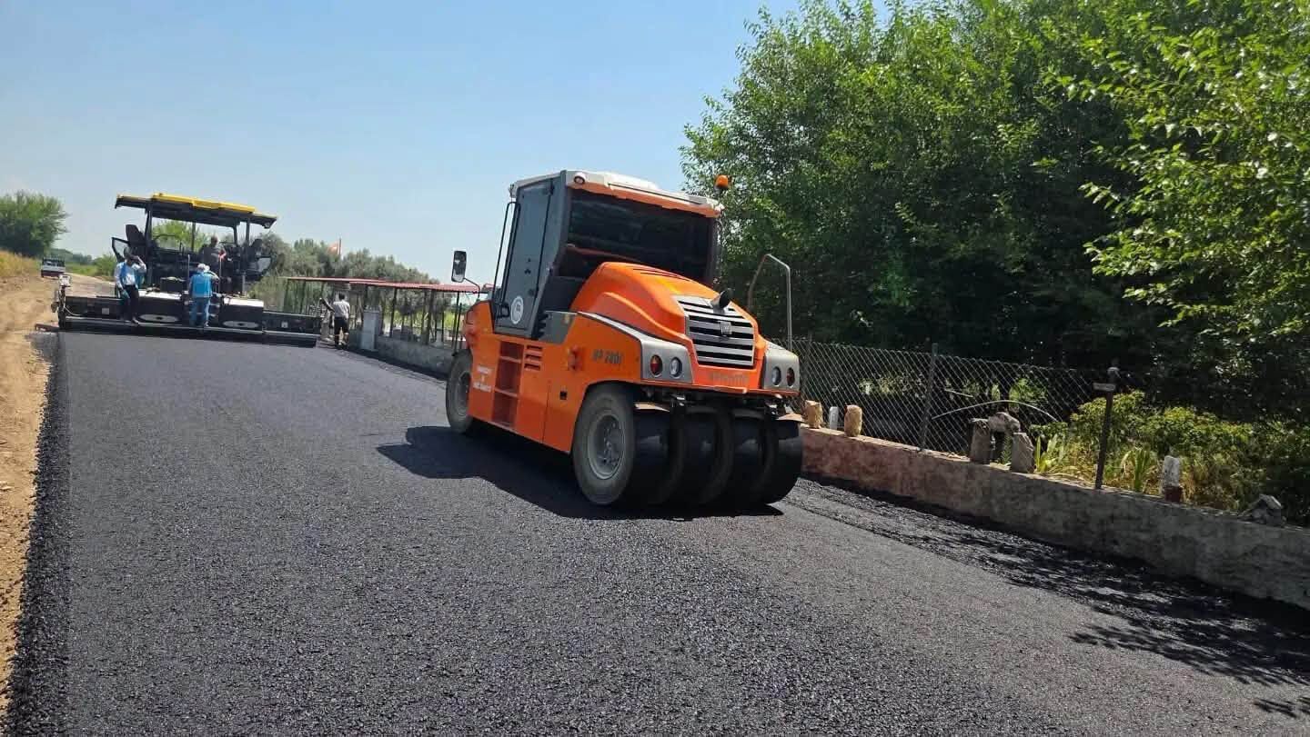 Sumbas’ta Köy Yollarına Sıcak Asfalt Hamlesi Başladı3